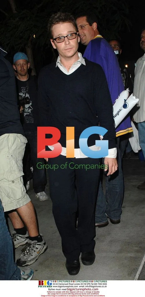 Celebs watch Lakers vs Spurs game
