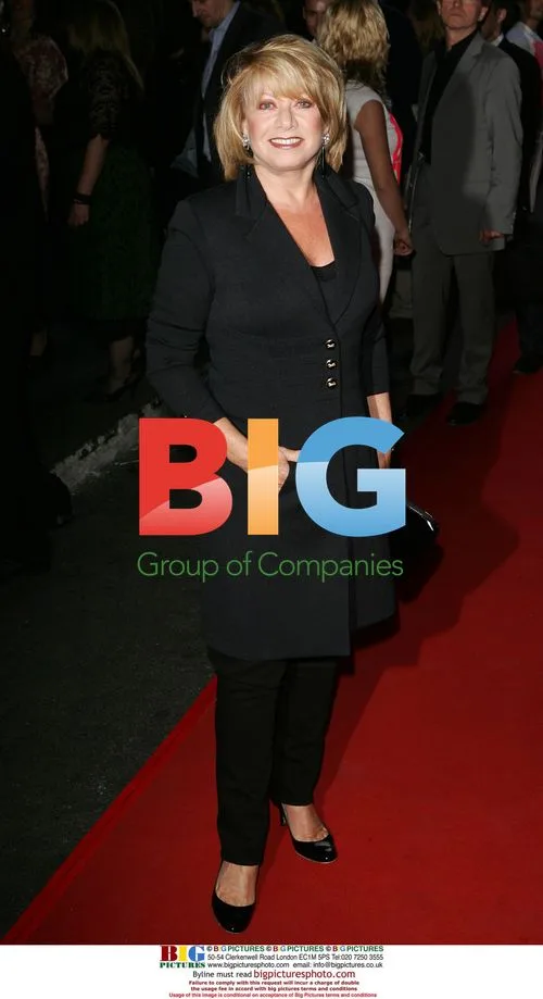 Elaine Page at "Never Forget" gala