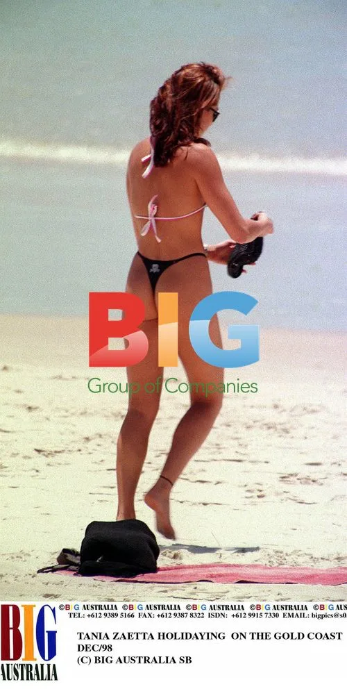 Tania Zaetta Holidaying on the Gold Coast