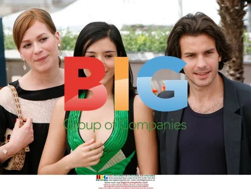 Catalina Sandino Moreno, Franka Potente, and Santiago Cabrera at "Che" Cannes Photocall