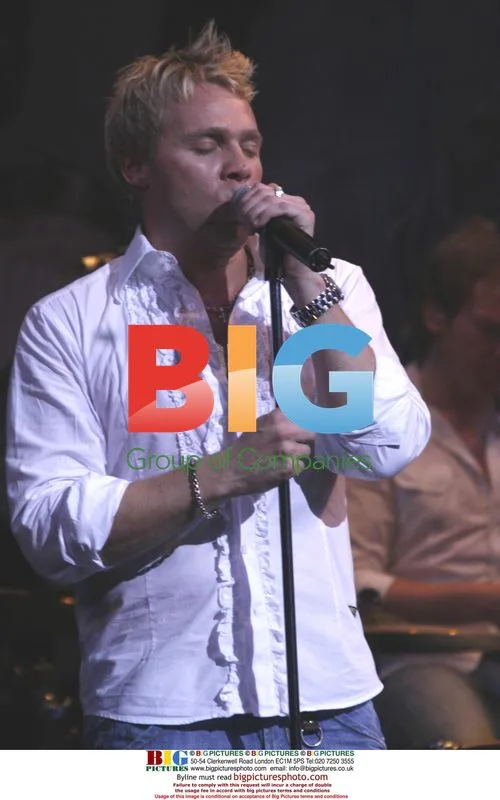 Journey South Perform at Stockport Plaza Theatre