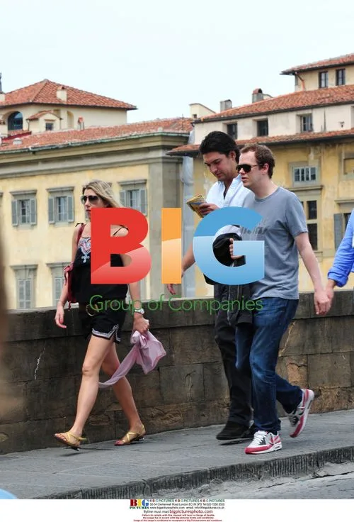 Tom Parker Bowles and wife enjoy lunch in Italy