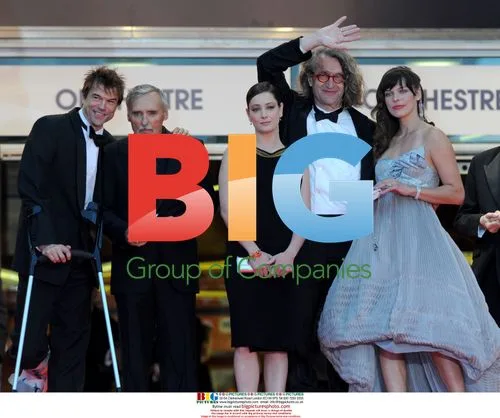 Wim Wenders, Milla Jovovich attend Cannes premiere