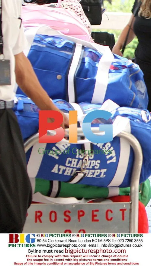 Katie Price, Peter Andre, and Kids Depart Orlando Airport