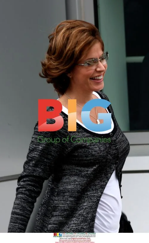 Natasha Kaplinsky Arrives at Studio