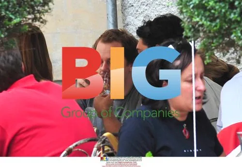 Tom Parker Bowles and Wife Enjoy Italy