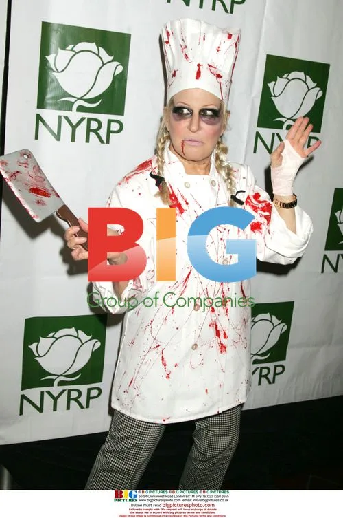 Bette Midler at Hulaween Gala 2008