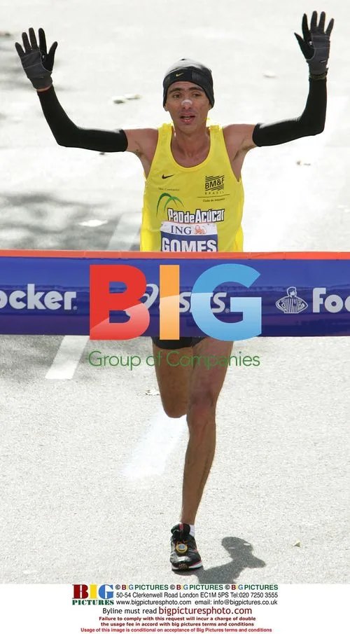 Marilson Gomez wins NYC Marathon