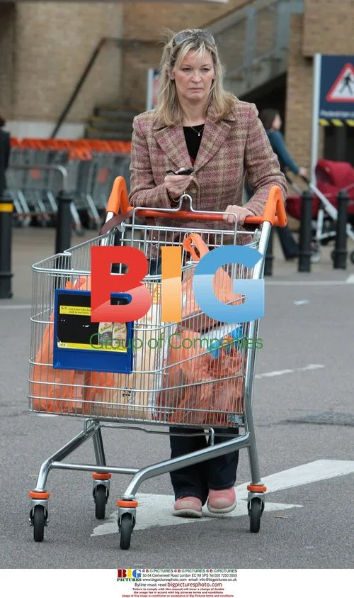 Gillian Taylforth Spotted Shopping