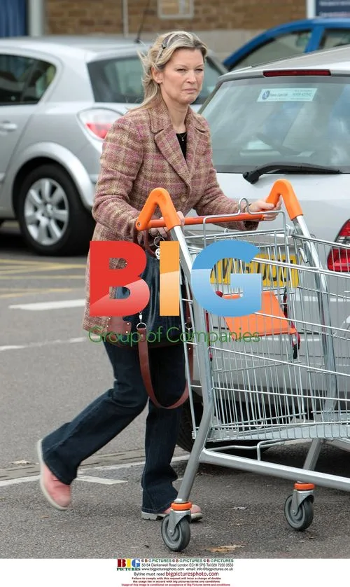 Gillian Taylforth Shops After 'Strictly' Ouster