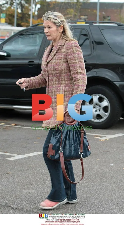 Gillian Taylforth Shops for Wine
