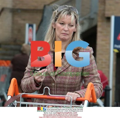 Gillian Taylforth stocks up on wine