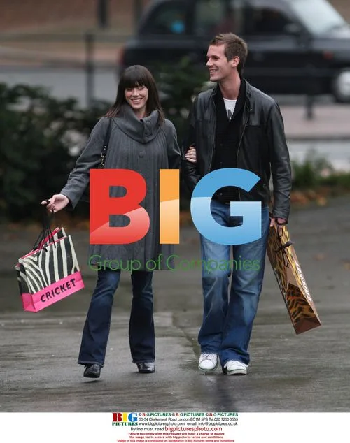 Apprentice star Alex Wotherspoon and girlfriend shop