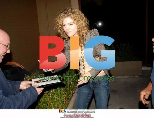 AnnaLynne McCord grabs dinner in LA