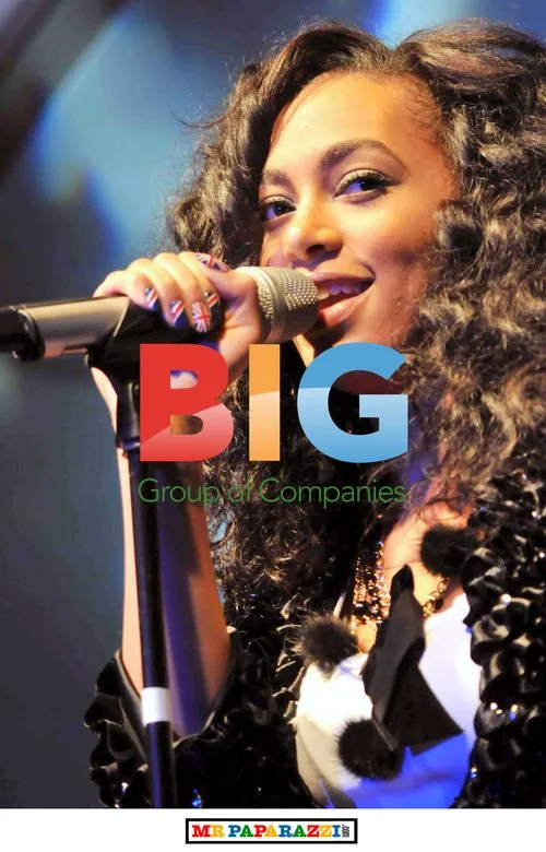 Solange Knowles Performs in Glasgow