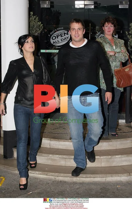 Kym Marsh and Jamie Lomas enjoy romantic meal