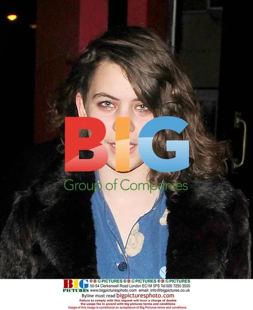 Coco Summer leaves Boogaloo pub after performance