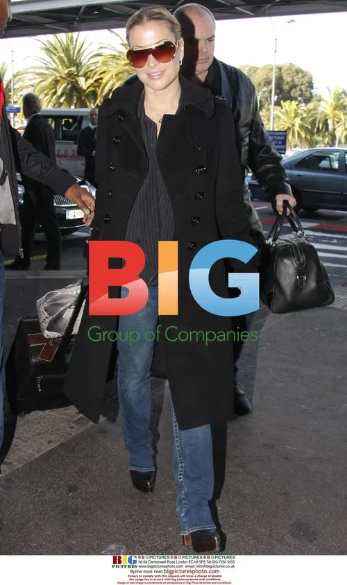 Anastacia and Wayne Newton at Airport