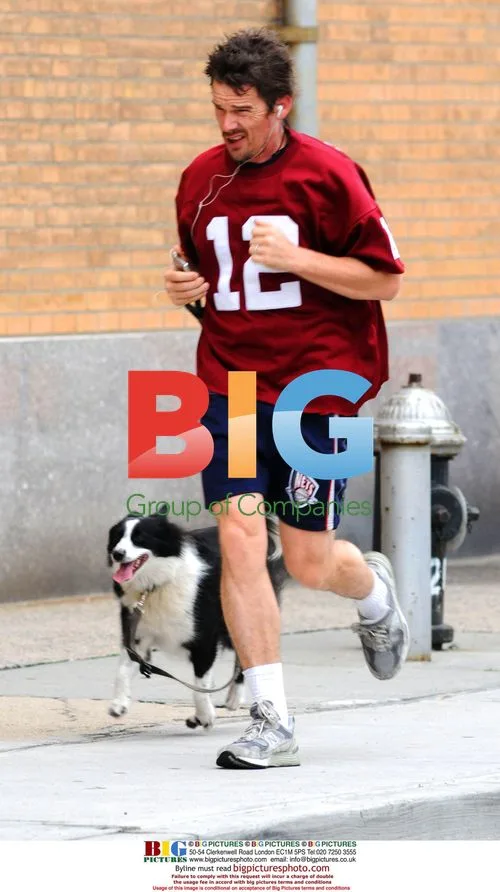 Ethan Hawke Exercises with Dog