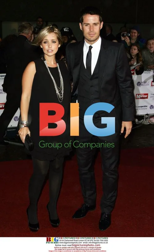 Singer Louise Redknapp gives birth