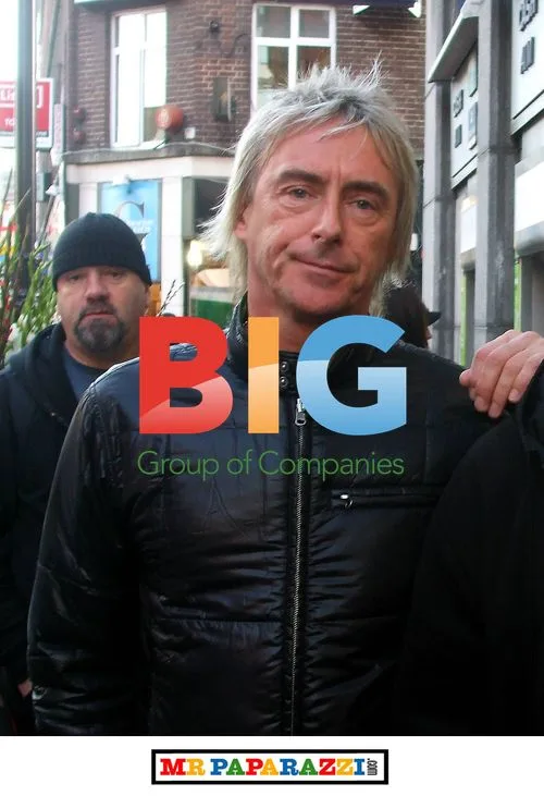 Music legend Paul Weller spotted shopping in Dublin
