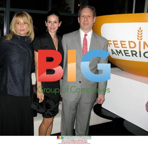 Rosanna Arquette and Courtney Cox at Feeding America Charity Launch