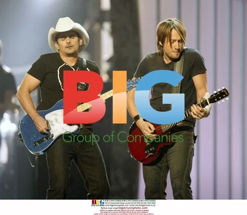Brad Paisley and Keith Urban at CMA Awards