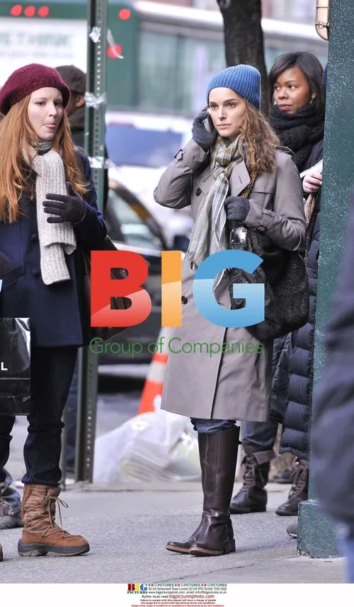 Natalie Portman and Lauren Ambrose on movie set
