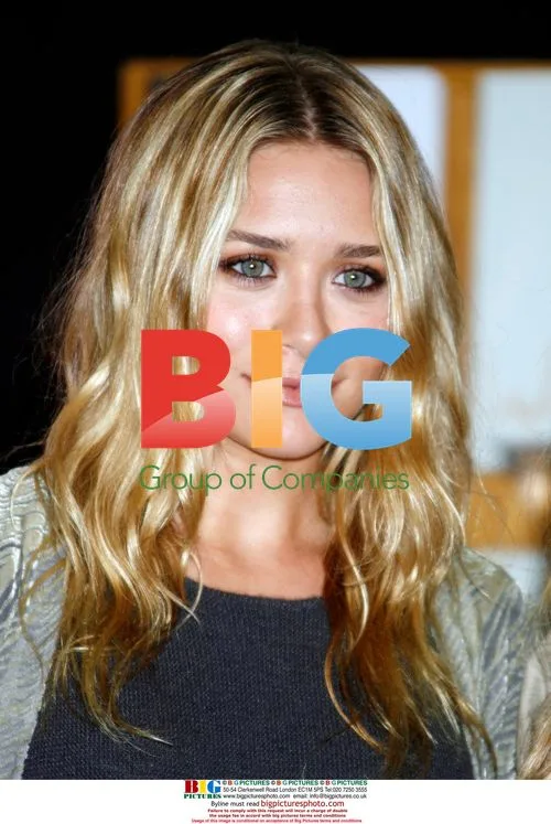 Olsen Twins Book Signing in Westwood