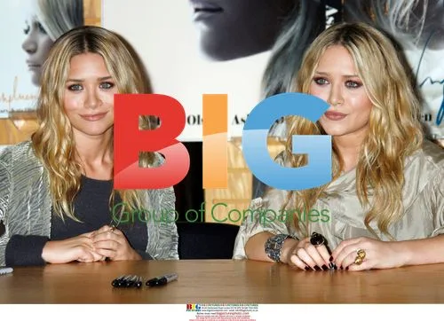 Olsen Twins Book Signing in Westwood, CA