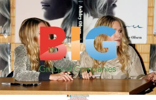 Olsen Twins Book Signing in Westwood