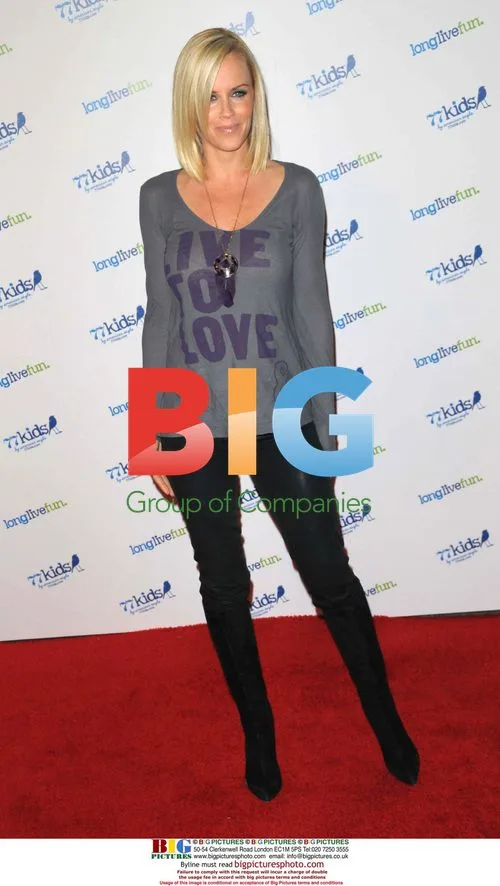 JENNY MCCARTHY at Jonas Brothers event