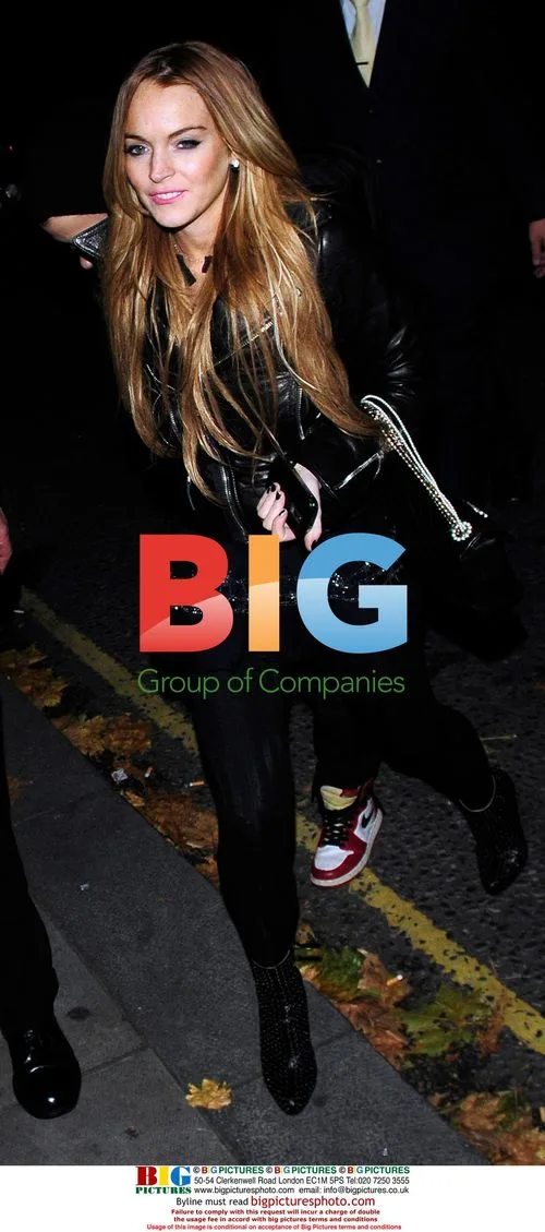 Linsday Lohan and Sam Ronson leaving Cafe de Paris, London