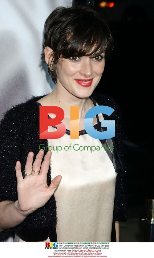 Winona Ryder at 'Milk' Premiere in LA