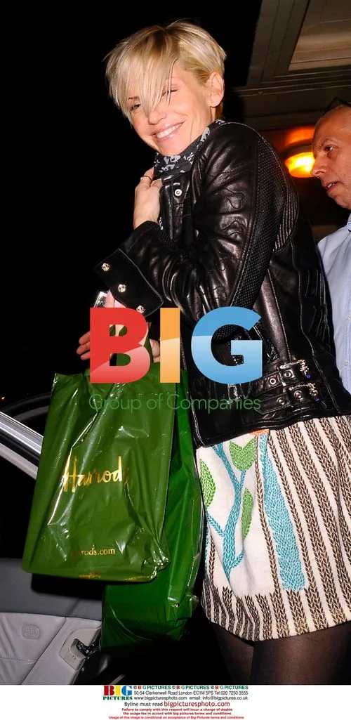 Sarah Harding on Birthday Shopping Trip