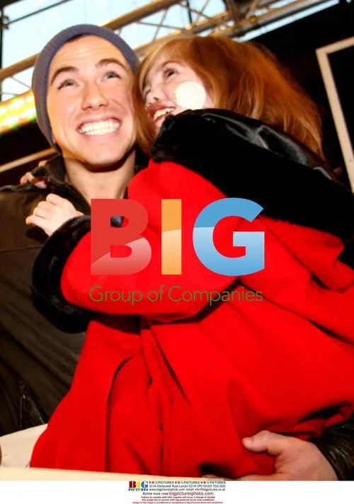 Richard Fleeshman and Kirsty backstage at Salford Christmas lights