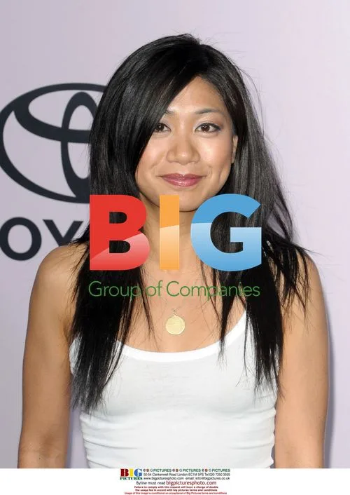 Liza Lapira at 18th Annual Enviromental Media Awards