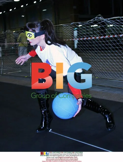 Cheeky Girls Raise Awareness for Goalball