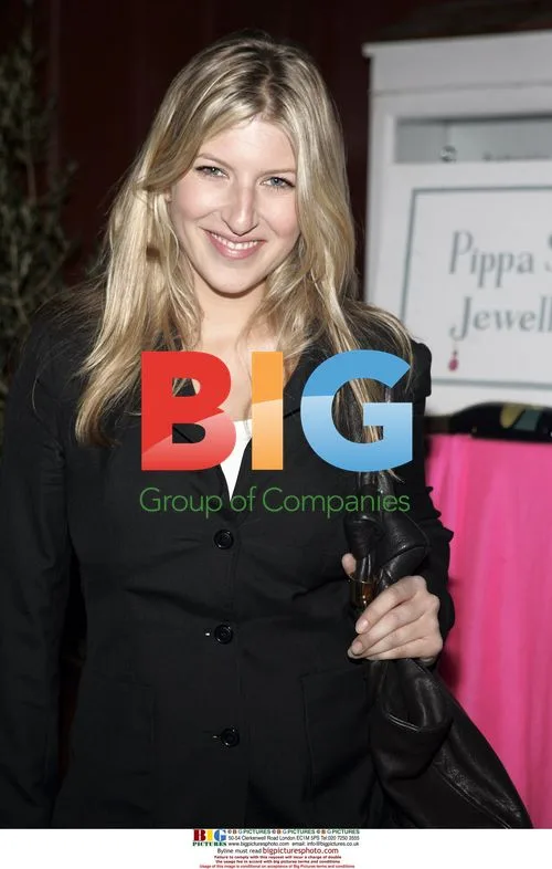 Actress Anna Gunn at Pippi Small jewelry store opening