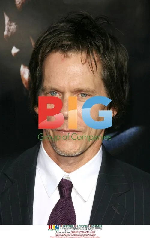 Kevin Bacon at "Frost/Nixon" Premiere