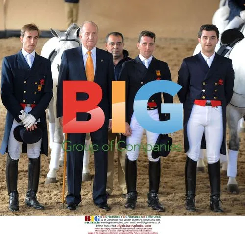 Spanish King Juan Carlos chairs awards
