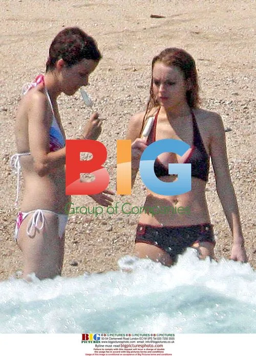 Lindsay Lohan and Sam Ronson on Beach in Mexico