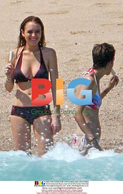 Lindsay Lohan and Girlfriend Sam Ronson in Mexico