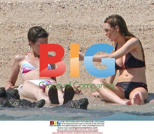 Lindsay Lohan and Sam Ronson Sunbathing in Mexico