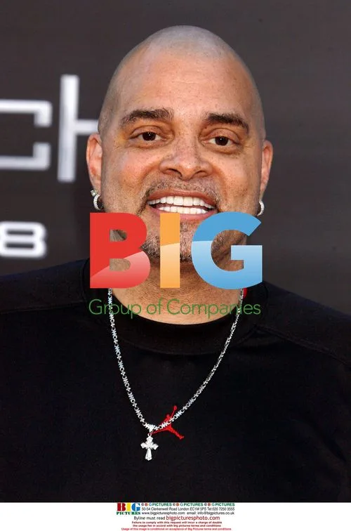 Sinbad attends "Hancock" premiere in Hollywood