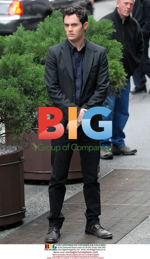 Penn Badgley and Ed Westwick film 'Gossip Girl'