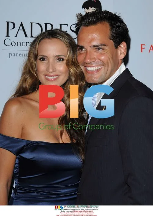 Cristian de la Fuente and wife Angelica Castro