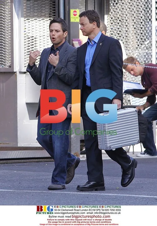 Gary Sinise and Scott Wolf film CSI: NY scene