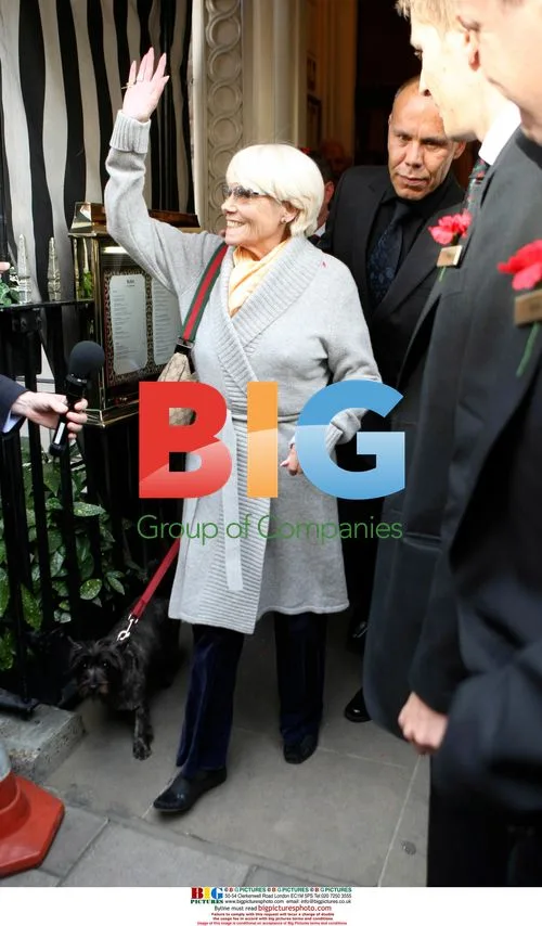 Wendy Richards Eastenders Wedding