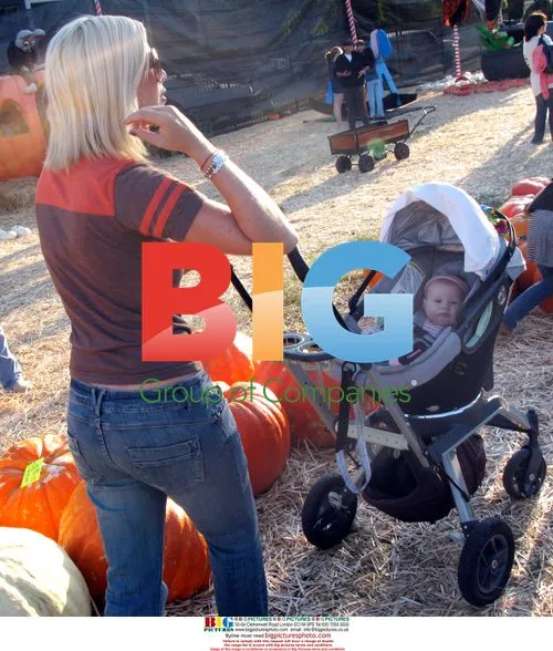 Tori Spelling & Family at Pumpkin Patch